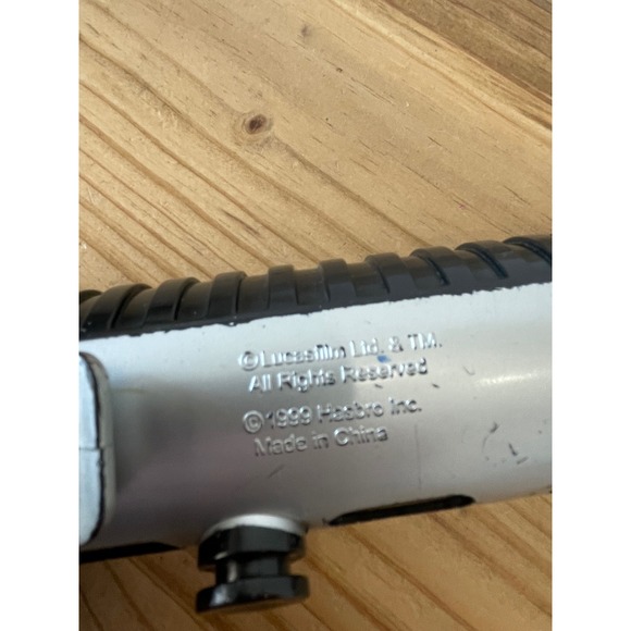 Hasbro Star Wars Lightsaber Blue Lucasfilm 1999 Light Saber Retractable - Picture 3 of 5